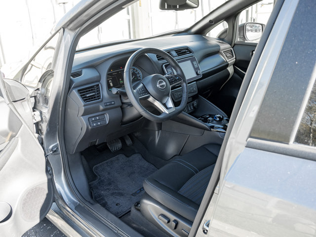 2024 Nissan Leaf SV Plus-7