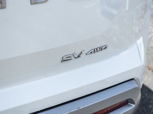 2024 Nissan Pathfinder SV-6