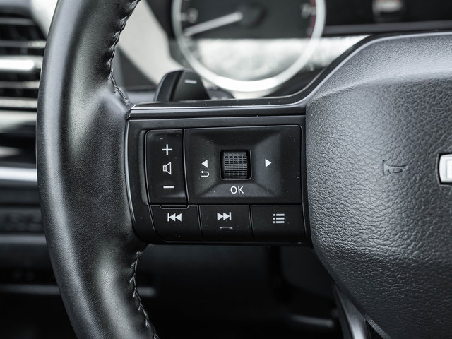 2025 Nissan Rogue S-7