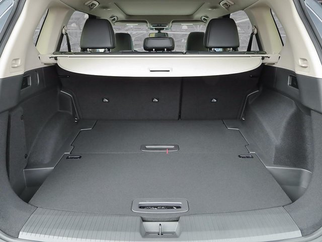 2026 Nissan Rogue Platinum-6