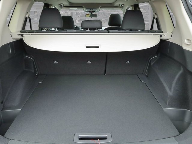 2026 Nissan Rogue SV Moonroof-6