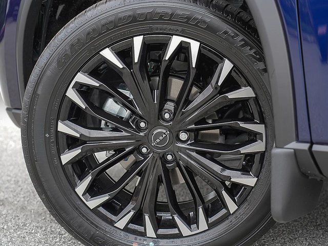 2026 Nissan Rogue SV Dark Armor-7