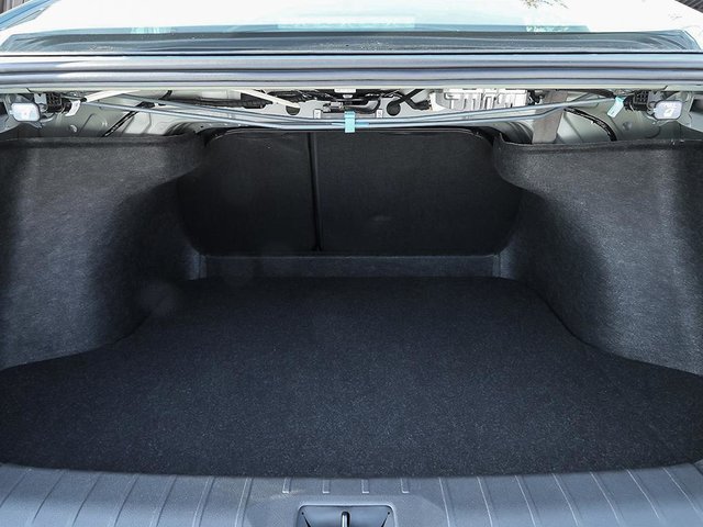 2026 Nissan Sentra SR-6