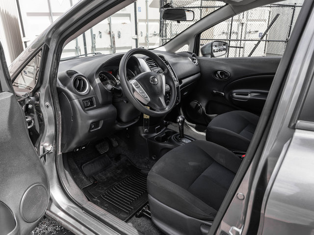2017 Nissan Versa Note S-6