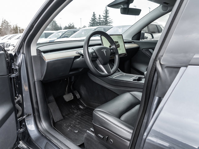 2022 Tesla Model Y Long Range-6