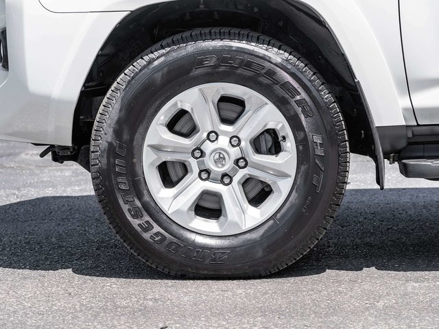 2024 Toyota 4Runner Base-3