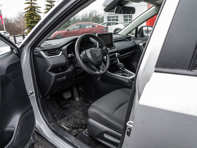 2025 Toyota RAV4 LE-6