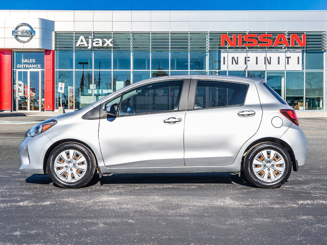 2017 Toyota Yaris LE-2