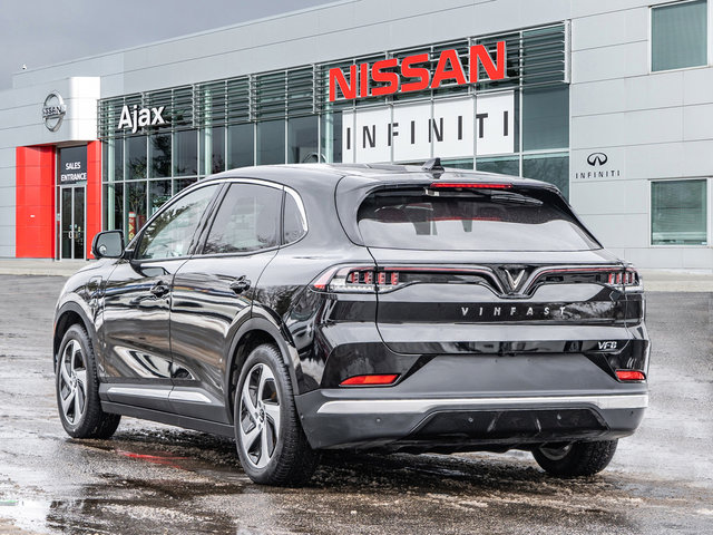 2023 VinFast VF 8 Eco-4