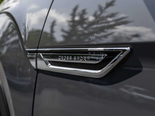 2024 Volkswagen Atlas Cross Sport Execline-6