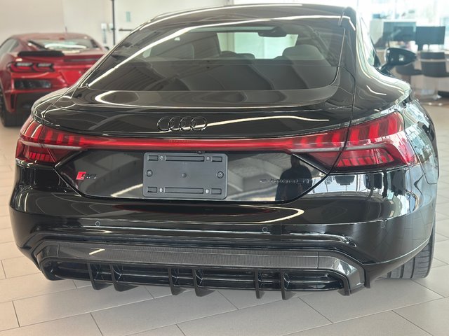 Audi RS e-tron GT  2022-4