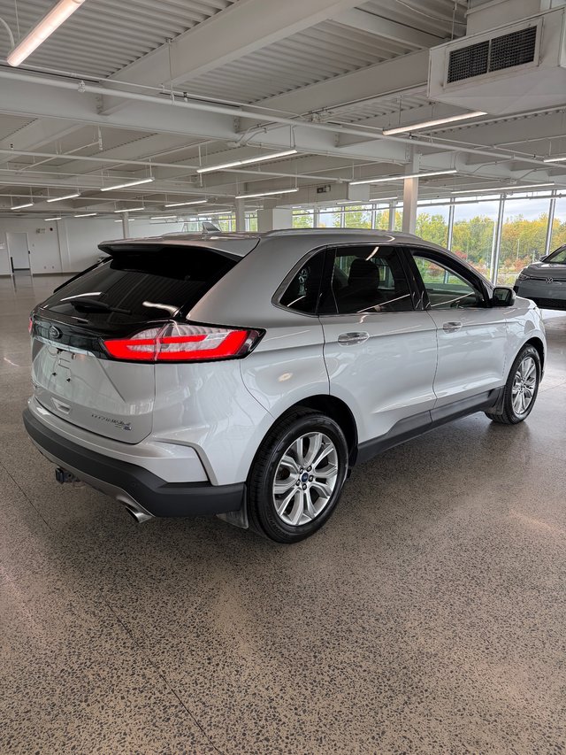 2019 Ford Edge Titanium-4