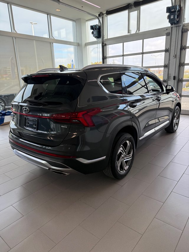 2022 Hyundai Santa Fe Preferred-2