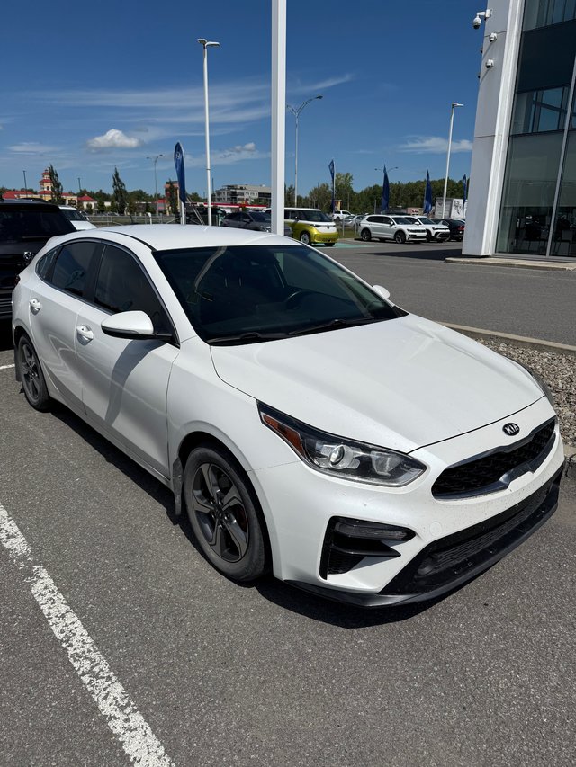 2020 Kia Forte5 EX-1