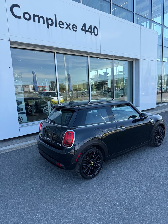 MINI 3 Door Cooper SE 2023-3