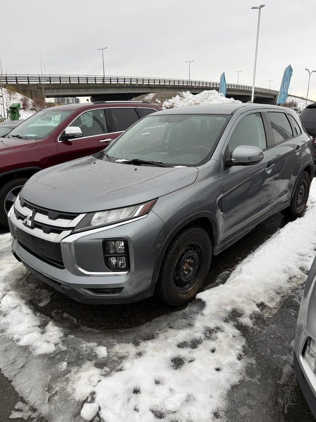 2023 Mitsubishi RVR-1