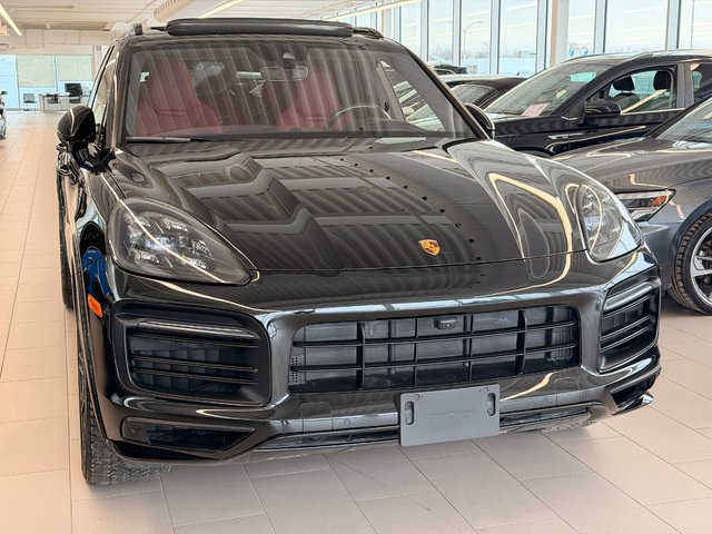 2023 Porsche Cayenne GTS-2