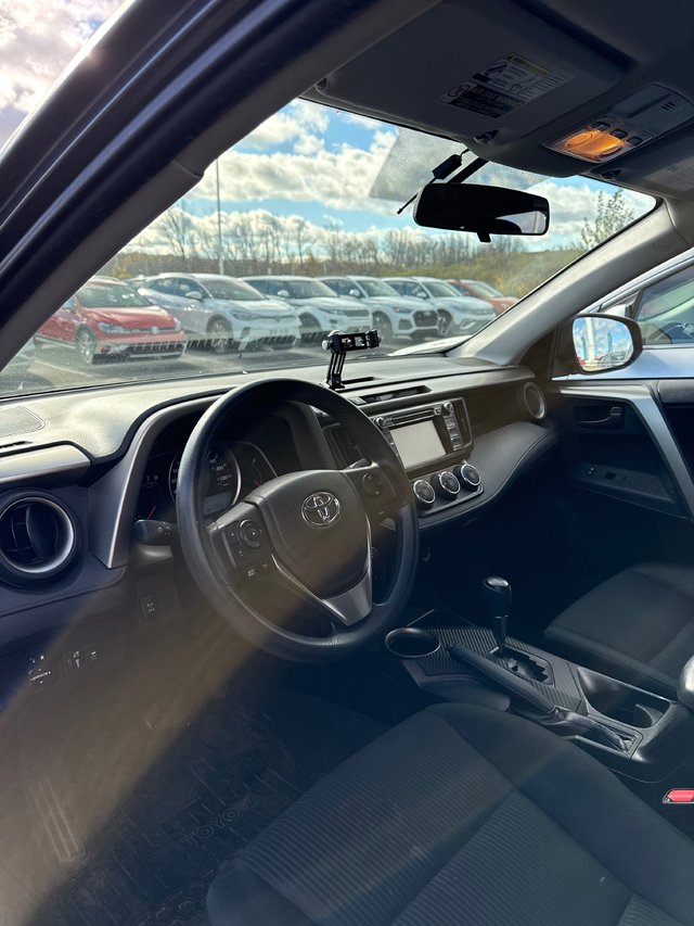 2015 Toyota RAV4 LE-1