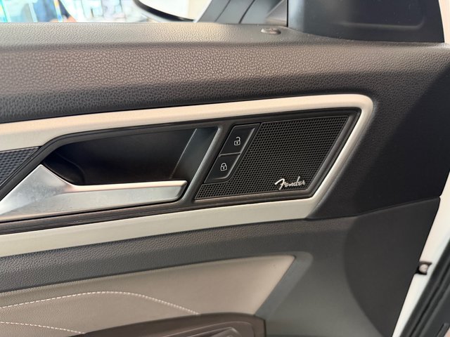 2022 Volkswagen Atlas Cross Sport Execline-7