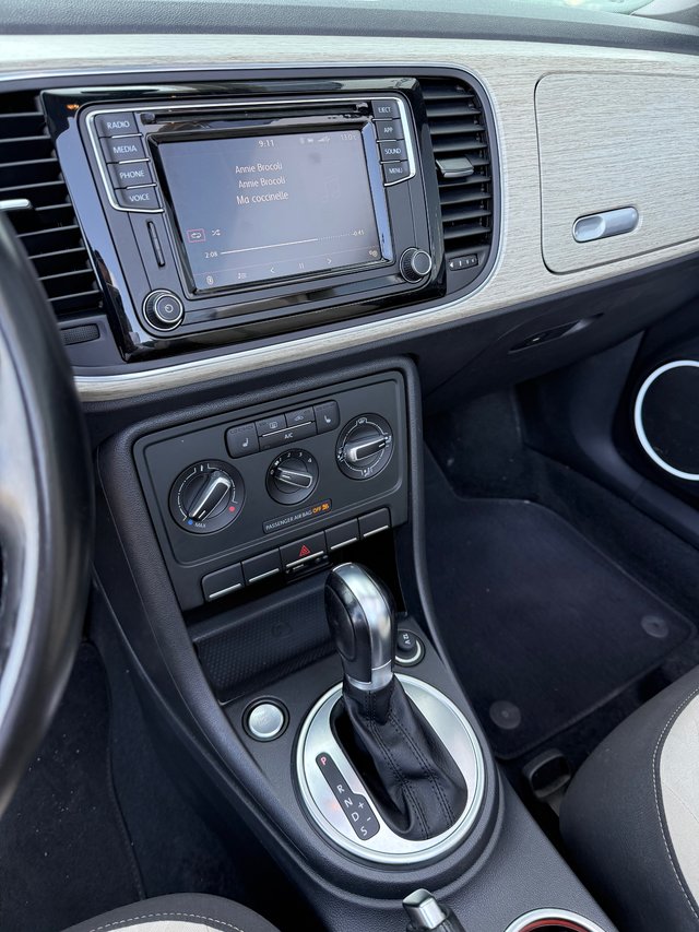 Volkswagen Beetle Convertible Trendline 2018-3