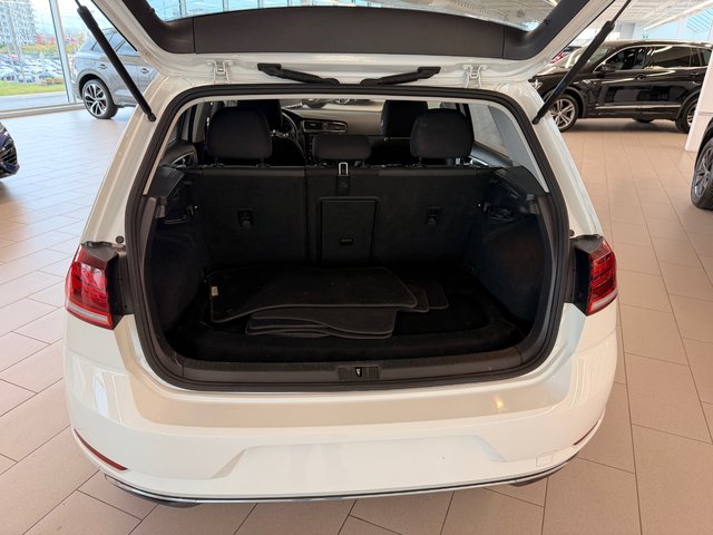 Volkswagen Golf Trendline 2018-5