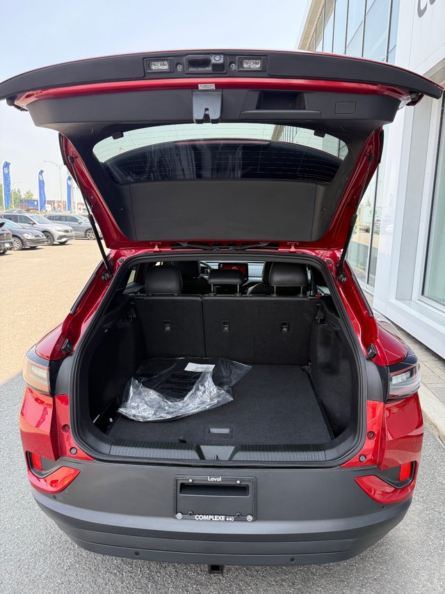 2023 Volkswagen ID.4 Pro-5