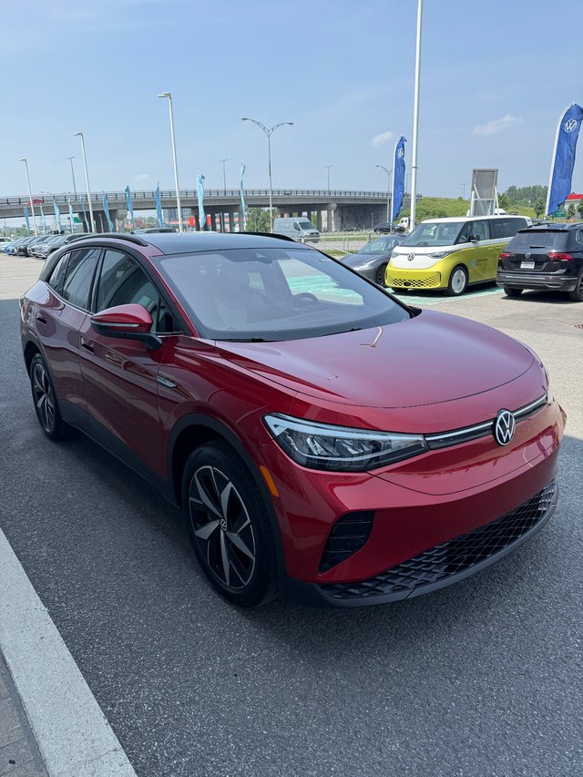 2023 Volkswagen ID.4 Pro-2