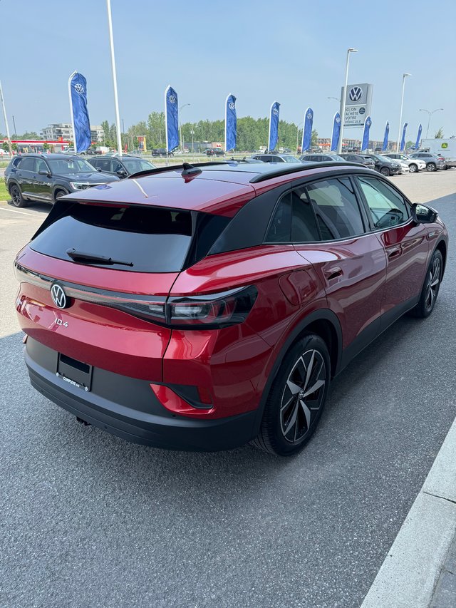 2023 Volkswagen ID.4 Pro-4