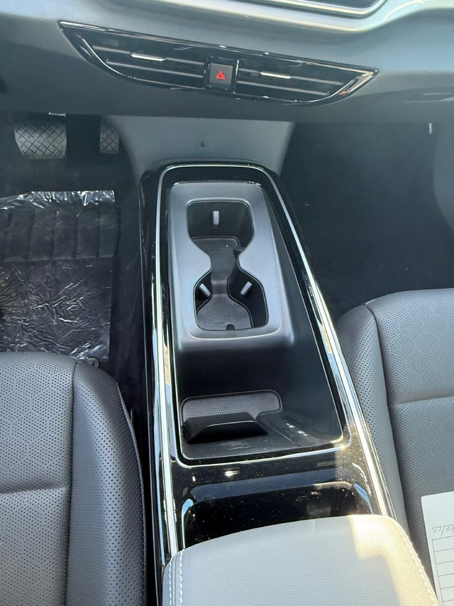 Volkswagen ID.4 Pro S 2025-7