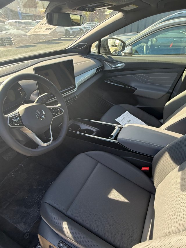 Volkswagen ID.4 Pro S 2025-6