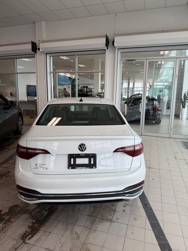 Volkswagen Jetta Highline 2022-4