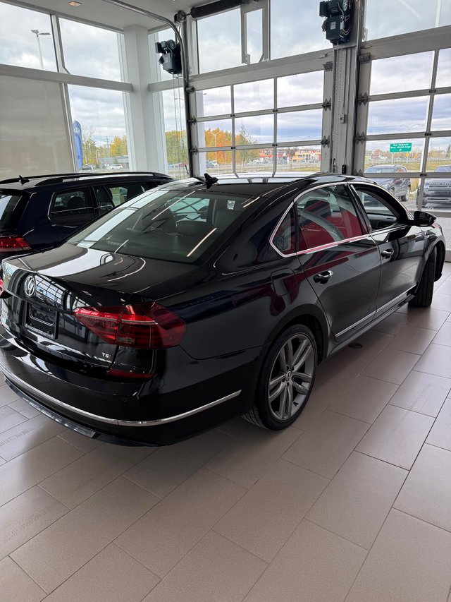 2019 Volkswagen Passat Wolfsburg Edition-3