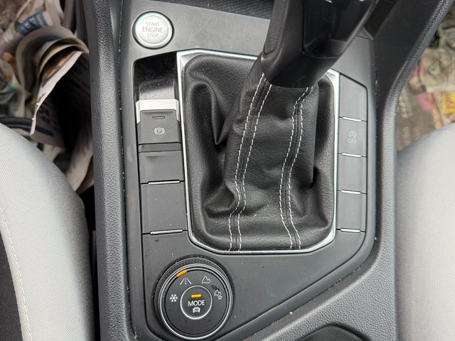 2022 Volkswagen Taos Trendline-6