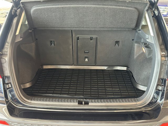 Volkswagen Taos Highline 2023-7