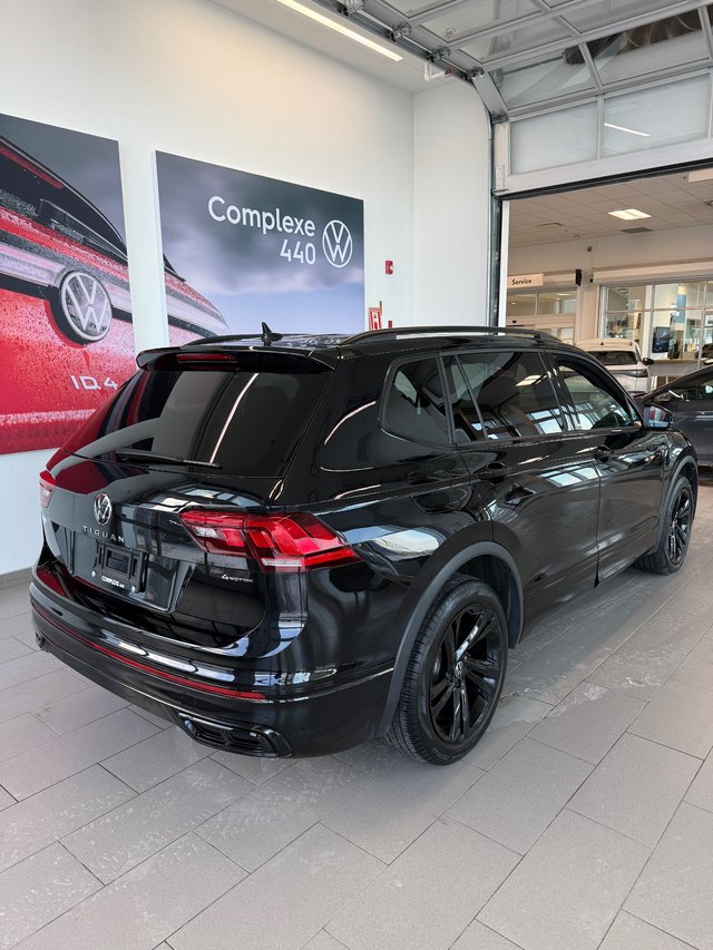 2023 Volkswagen Tiguan Comfortline R-Line Black Edition-2