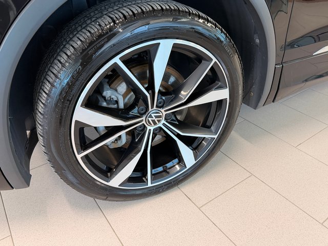 2023 Volkswagen Tiguan Highline R-Line-6