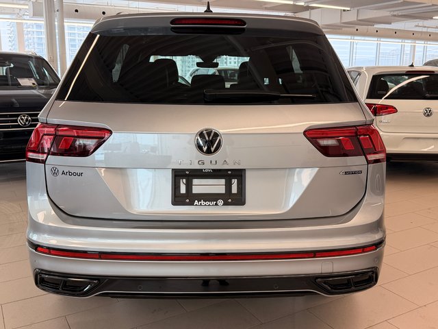 Volkswagen Tiguan Comfortline R-Line Black Edition 2023-3