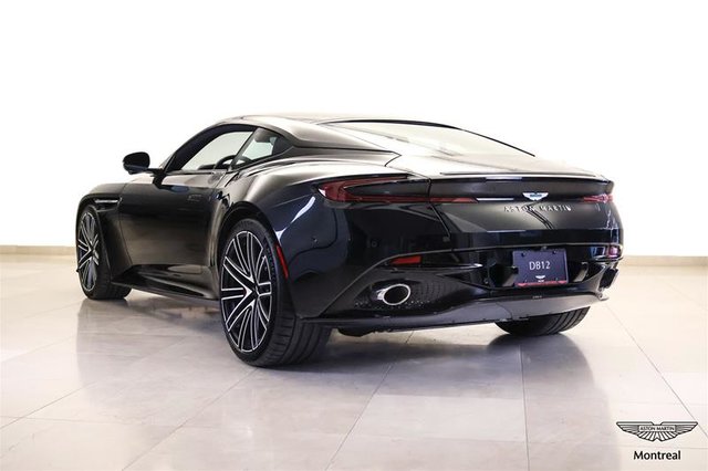 Aston Martin DB12 V8 Coupe 2024-7