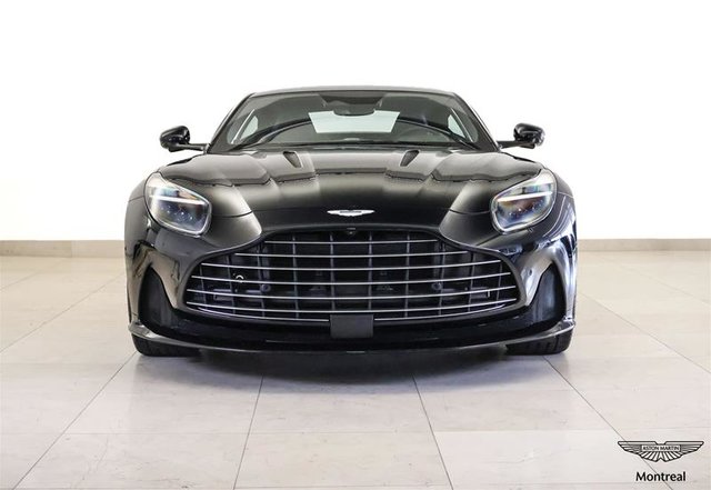 Aston Martin DB12 V8 Coupe 2024-5