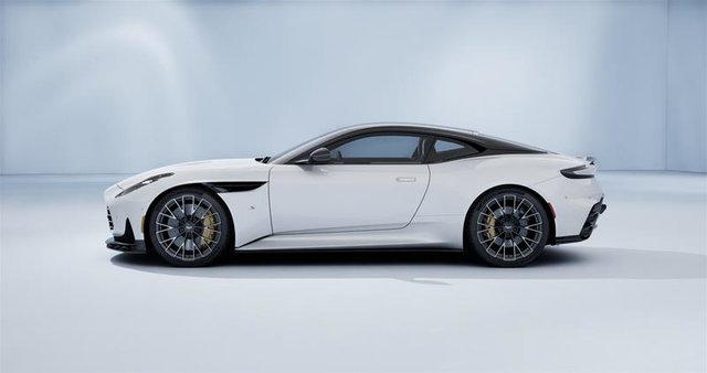 Aston Martin DB12 V8 S Coupe 2026-2