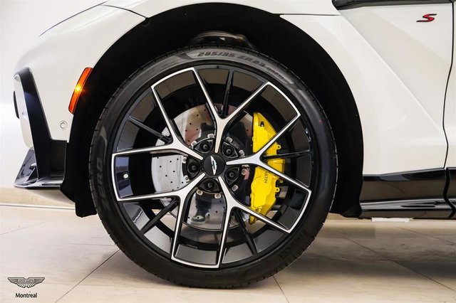 Aston Martin DBX S S 2026-4