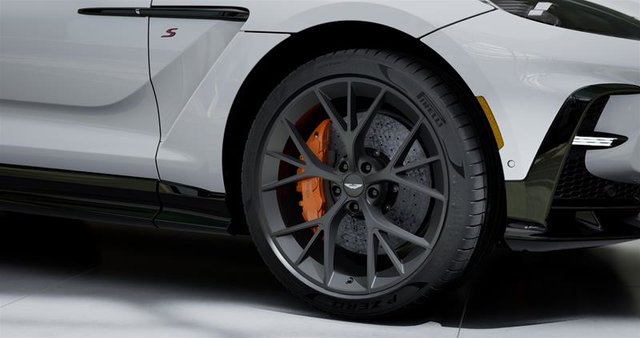Aston Martin DBX S S 2026-4