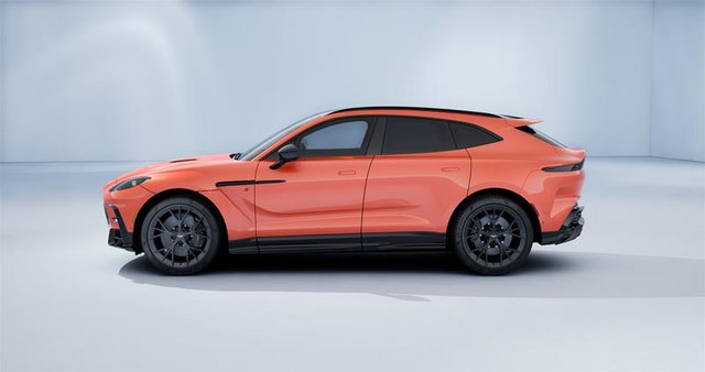 Aston Martin DBX S S 2026-2