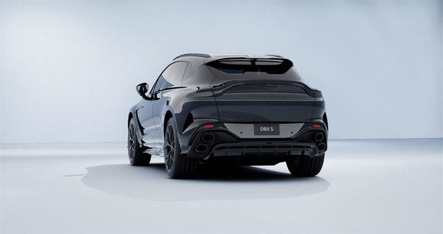 Aston Martin DBX S S 2026-5