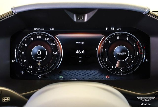 2025 Aston Martin DBX707 707-3