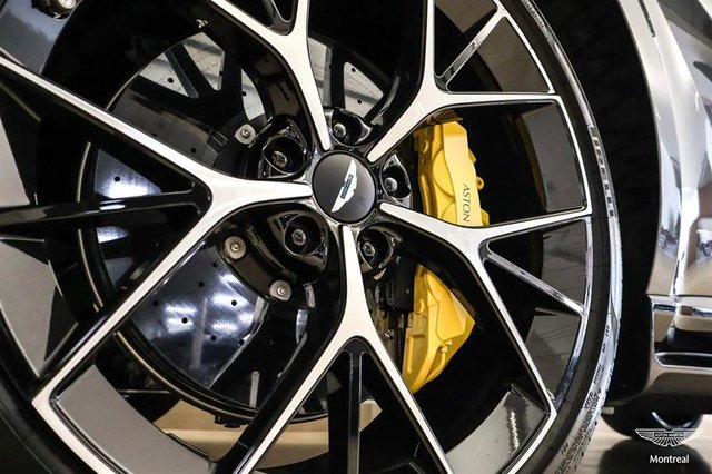 Aston Martin DBX707 707 2026-3