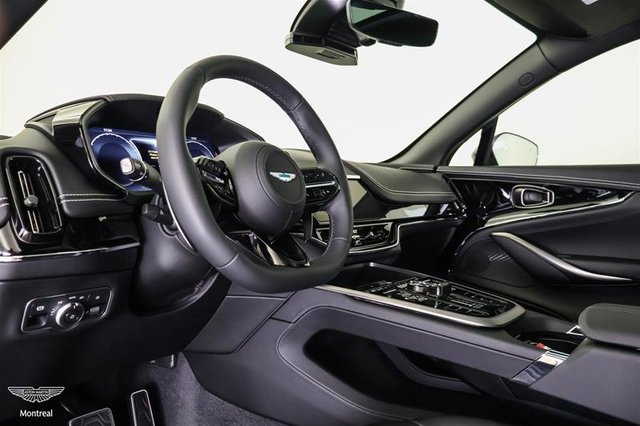 2026 Aston Martin DBX707 707-4