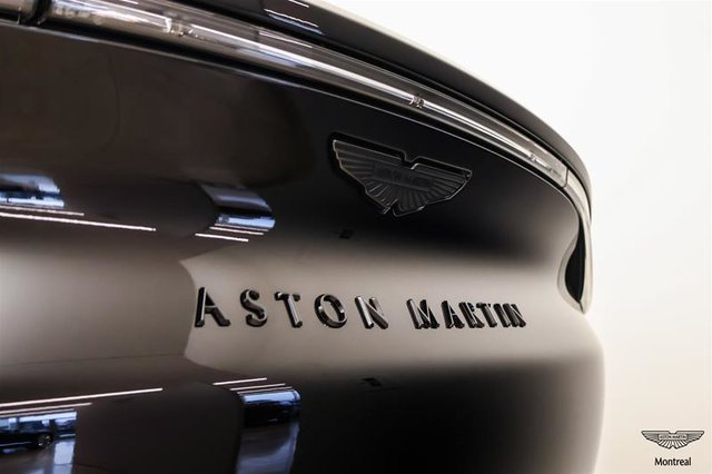 Aston Martin DBX707 707 2026-7