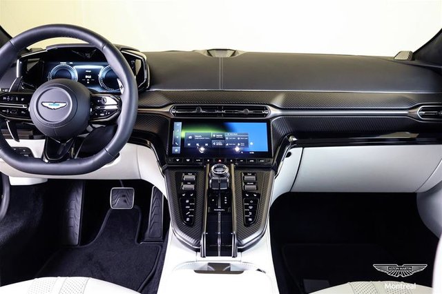 2025 Aston Martin Vantage Coupe-4