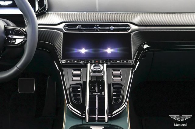 2026 Aston Martin Vantage Coupe-6